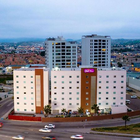 Sleep Inn Tijuana Bagian luar foto